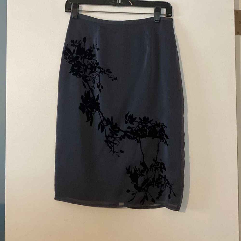 Express charcoal gray black floral design midi skirt. Never worn